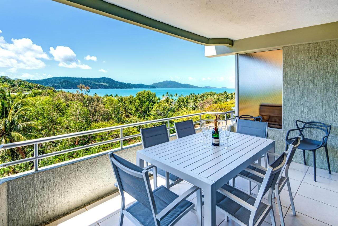 2 Bedroom Poinciana Lodge Isla Hamilton Exterior foto