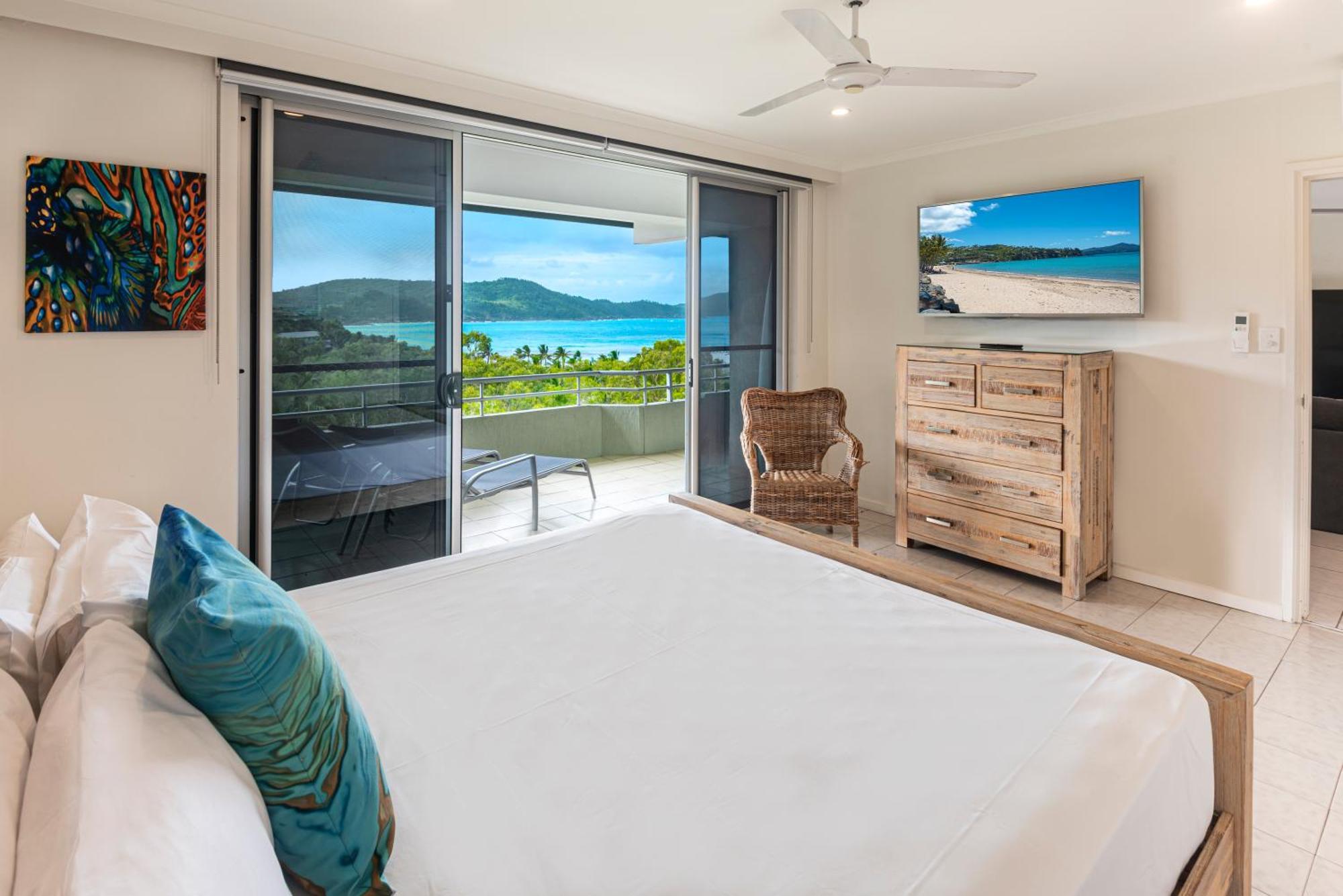2 Bedroom Poinciana Lodge Isla Hamilton Exterior foto