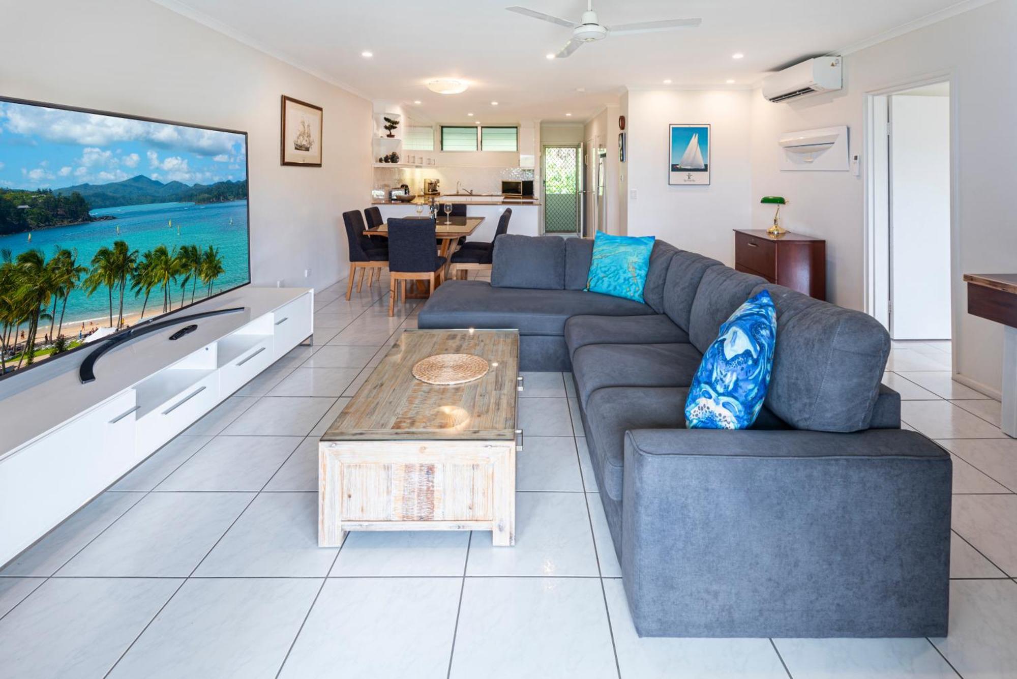2 Bedroom Poinciana Lodge Isla Hamilton Exterior foto